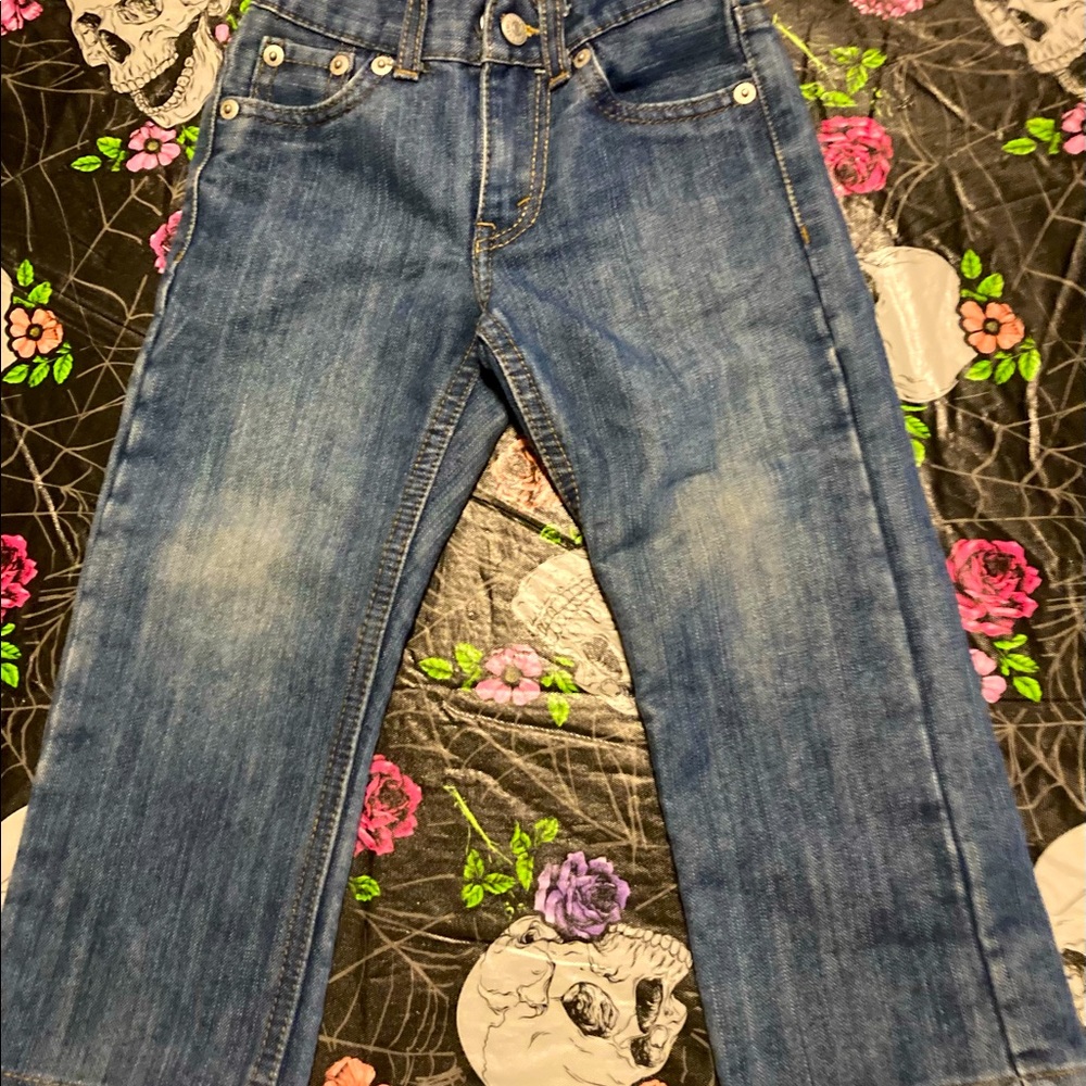 Boys faded blue 514 Levi’s size 3T.